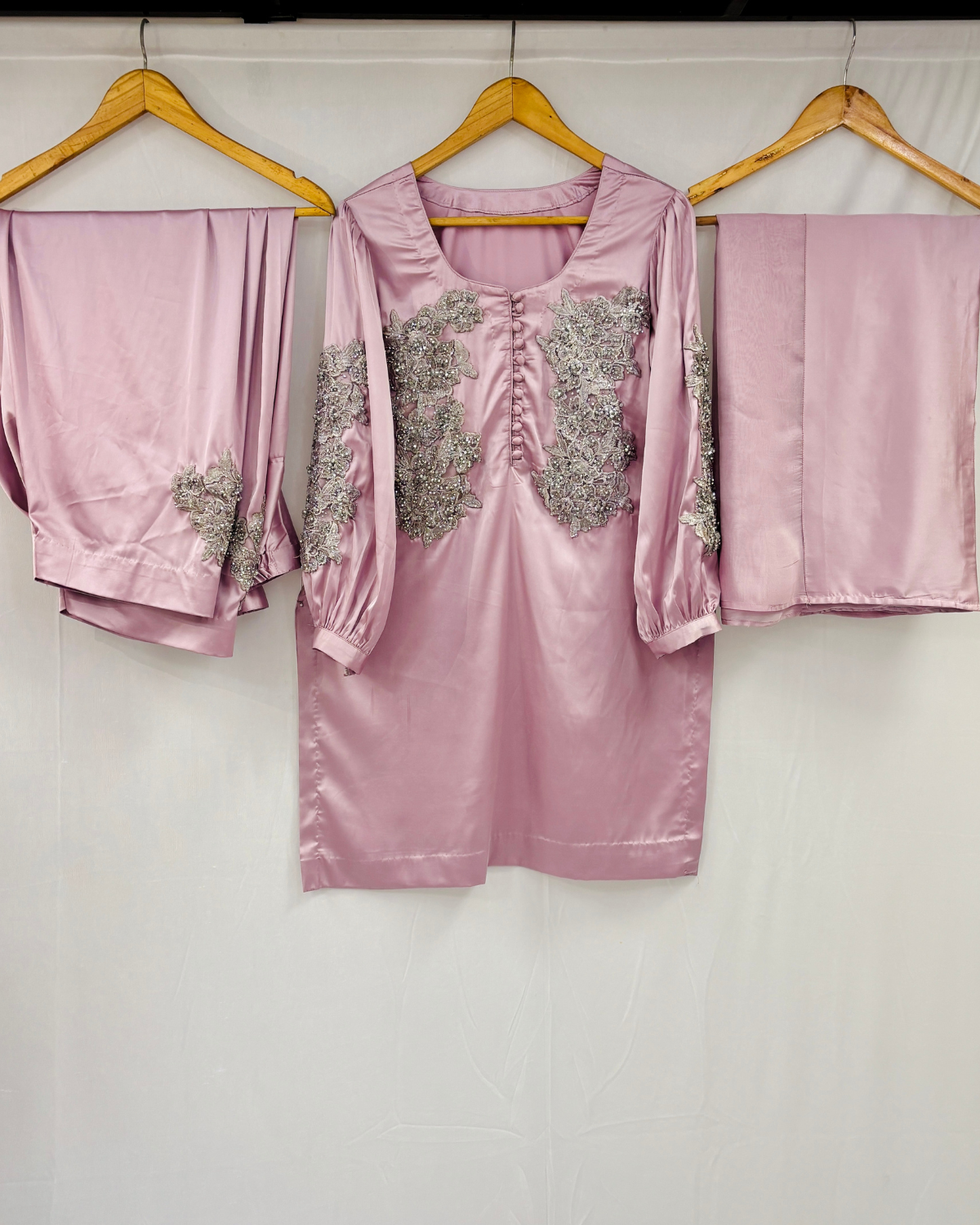 Zeenat Set- Hot Pink & Orange Chanderi Embroidered Kurta with Dhoti and Dupatta (set of 3)